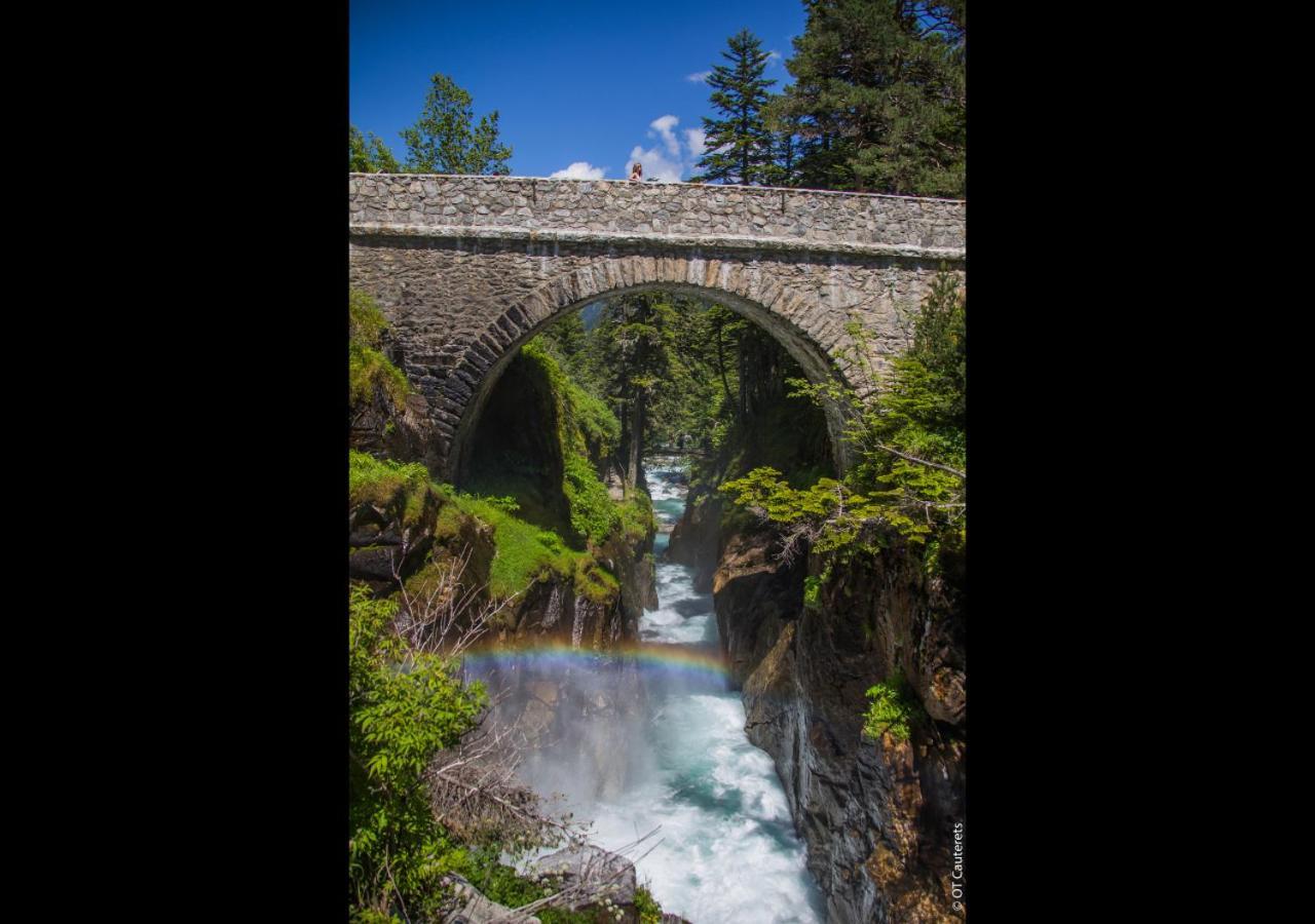 Hôtel Croix des Bretons - Lourdes Pyrénées Esterno foto