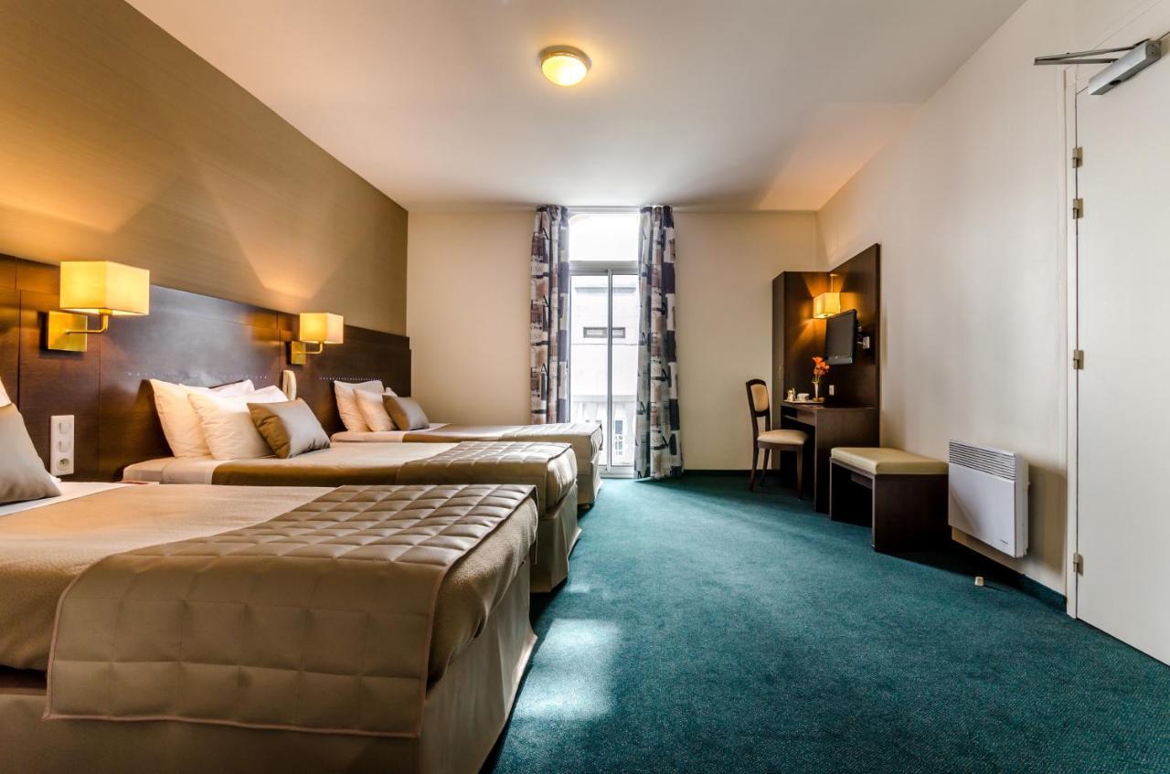 Hôtel Croix des Bretons - Lourdes Pyrénées Esterno foto