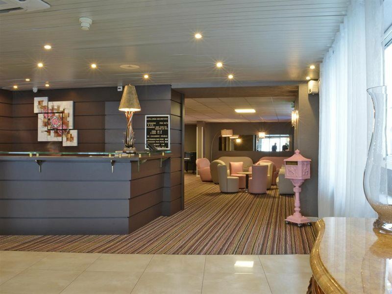 Hôtel Croix des Bretons - Lourdes Pyrénées Esterno foto